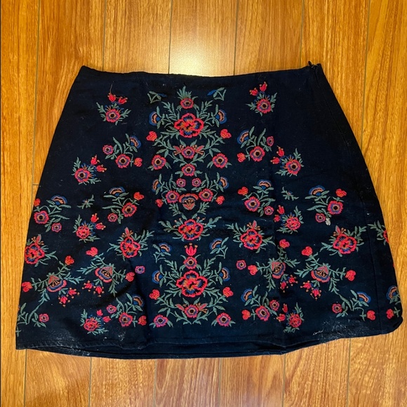 Embroidered Mini Skirt - Picture 1 of 3